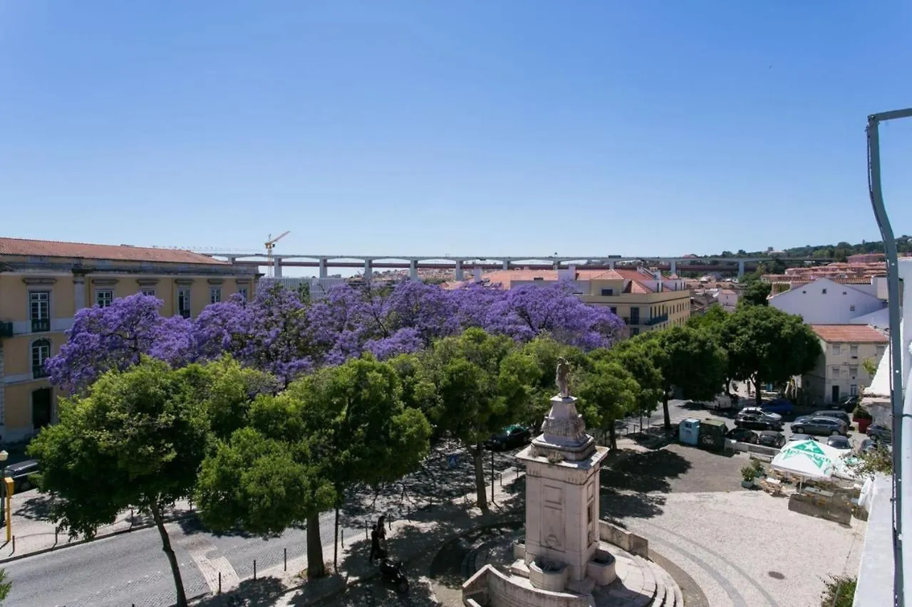 Apartamento Photographers Attic W Stunning View In Alcantara Lisboa